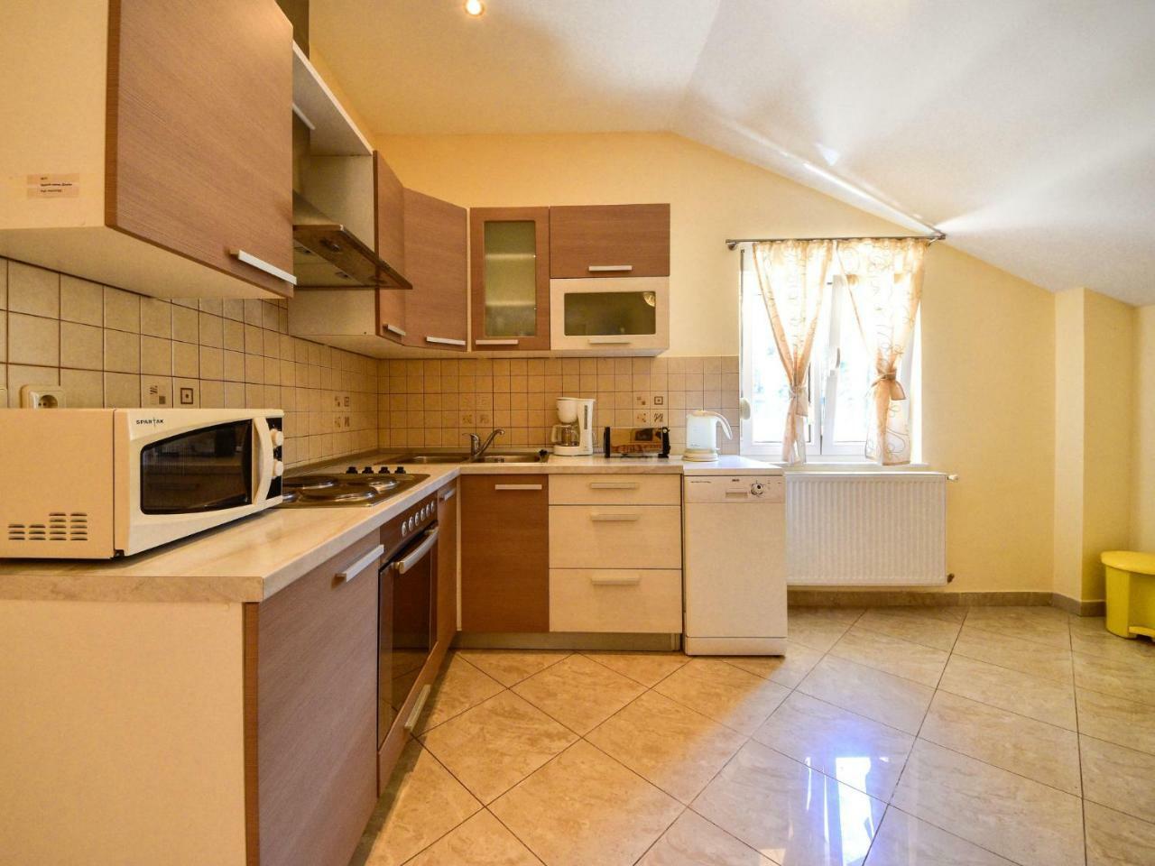 Apartment Olga-5 By Interhome Banjol Екстер'єр фото